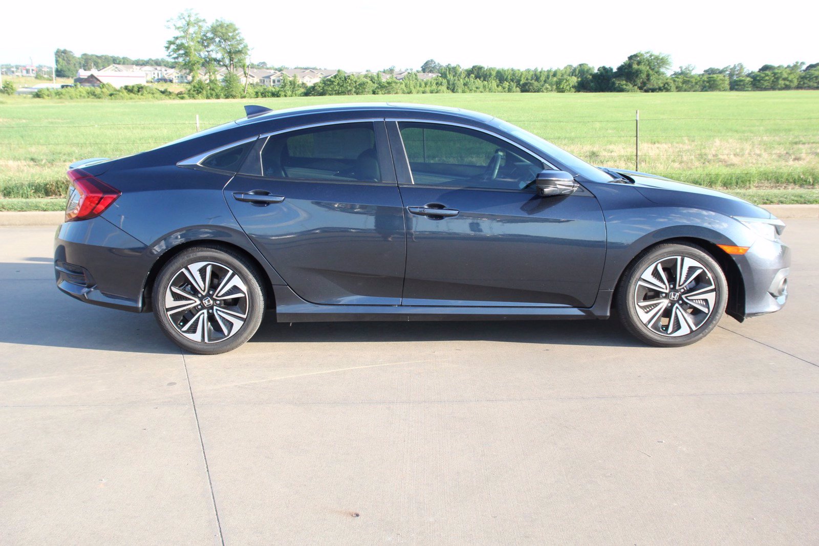 Pre-Owned 2016 Honda Civic EX-L 4D Sedan in Longview #A4213 | Peters ...