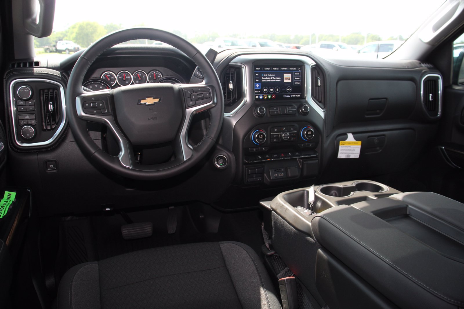 New 2020 Chevrolet Silverado 1500 LT Crew Cab in Longview #20C1016 ...