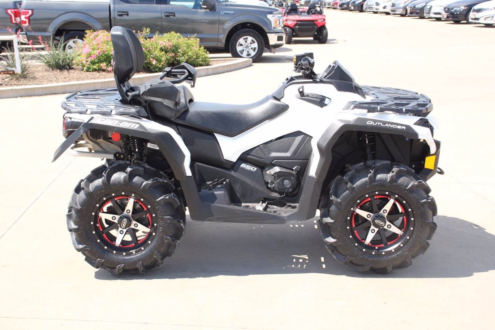 Pre-Owned 2018 Can-Am OUTLANDER MAX 650 NORTH EDITION in Longview ...