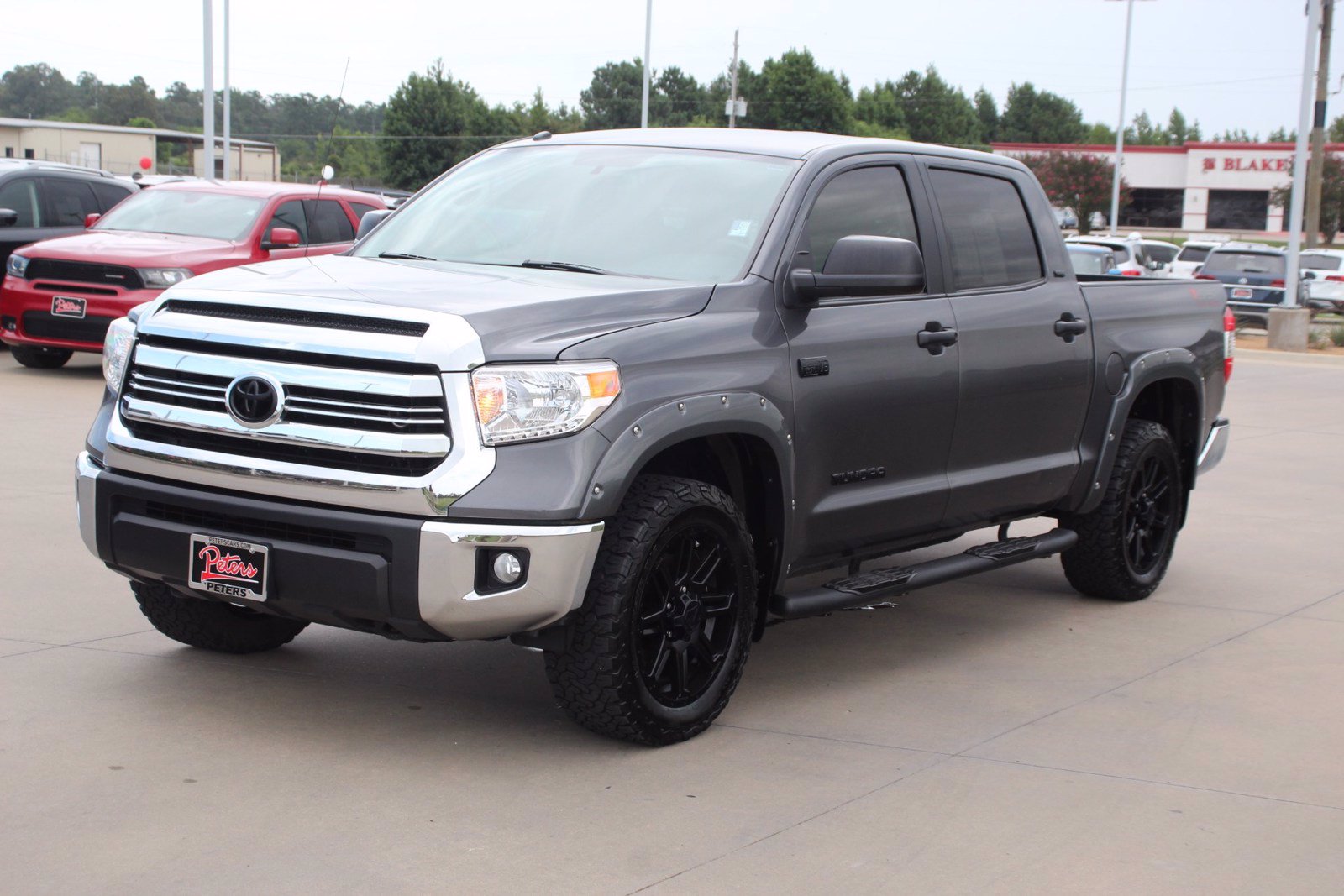 Pre-Owned 2017 Toyota Tundra SR5 4D CrewMax in Longview #9933PA ...